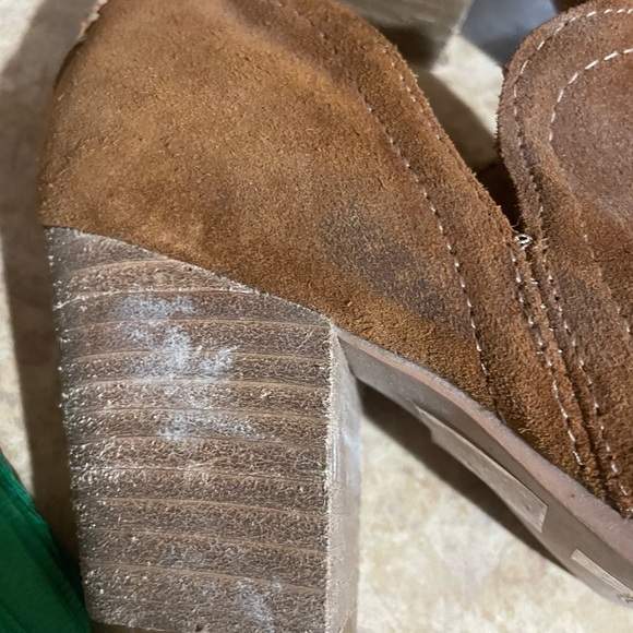 Sindy Artisan Bootie Stacked Heel Tulip Sides Moldable Vamp size 6.5 - Picture 6 of 7